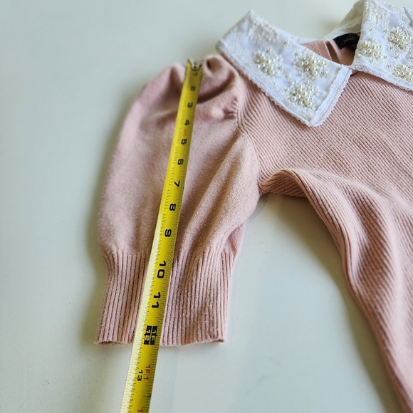 On Twelfth 12th Fitted Puff Sleeve Blush Pink Pullover Sweater Ribbed Collared S - Picture 10 of 11